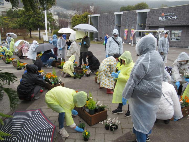 親子寄せ植え体験